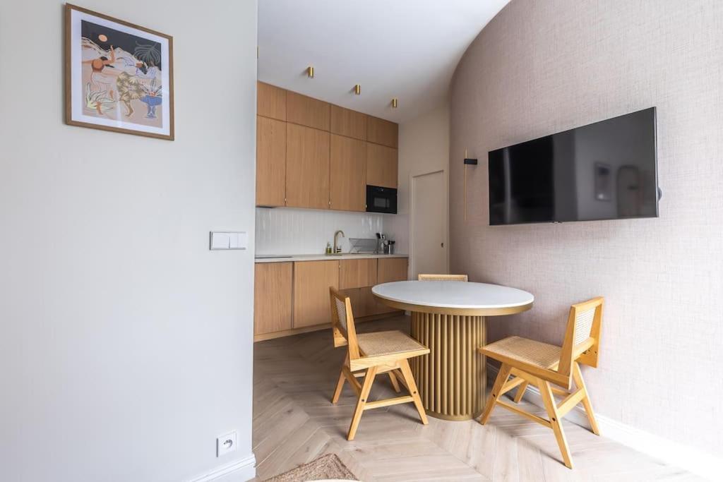 Elegant 4-Star Stay In Central Paris - Suite Apart 외부 사진